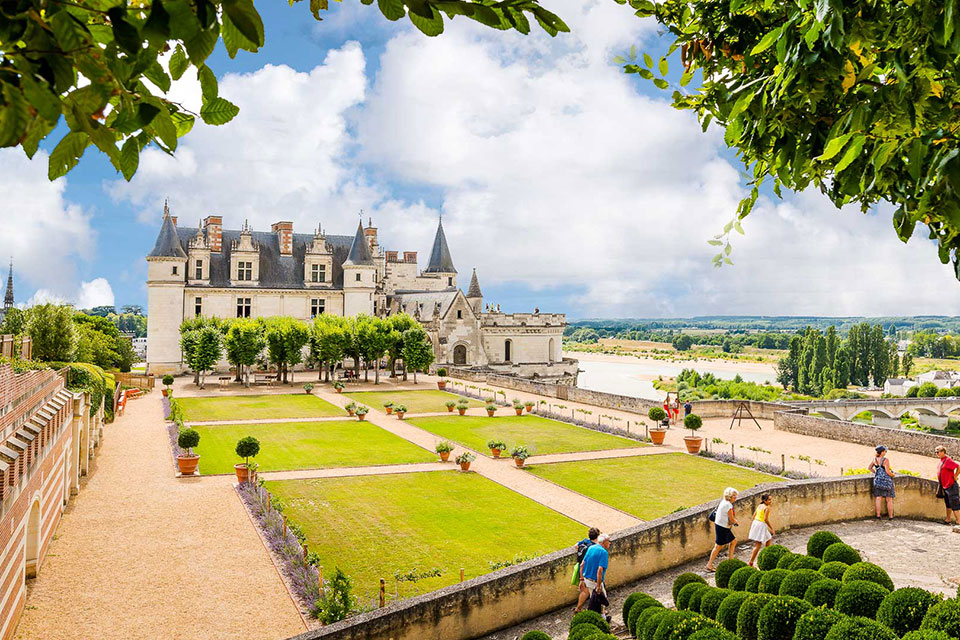 Le Château d'Amboise à 15 minutes du camping nature de Montlouis-sur-Loire