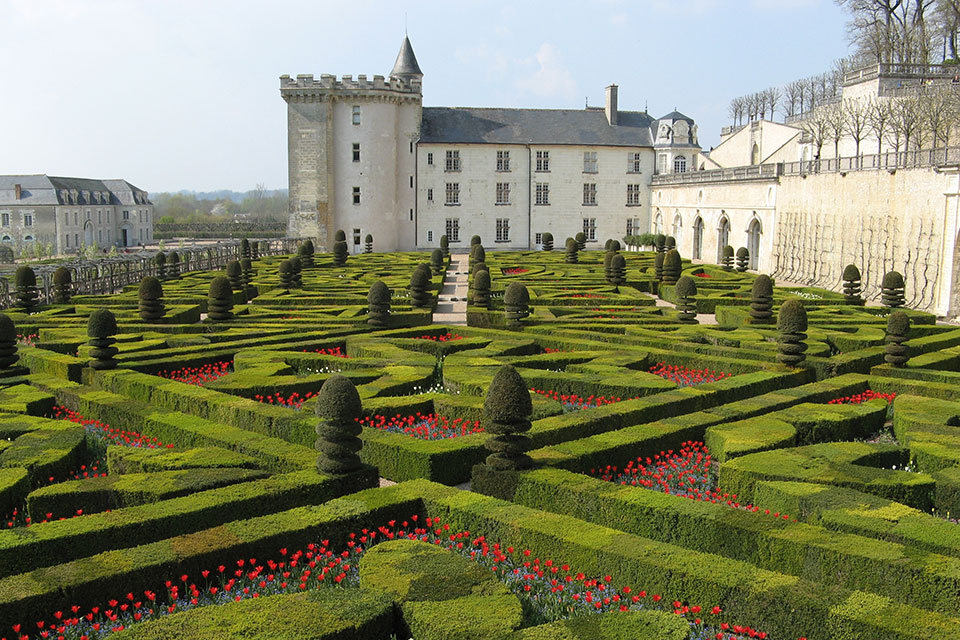 Le Château de Villandry, à une demi-heure du camping nature de Montlouis-sur-Loire